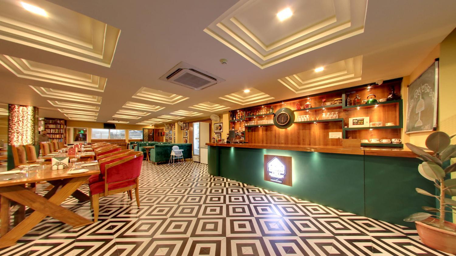 Food & Drinks 5, The Highway One, Nagaon