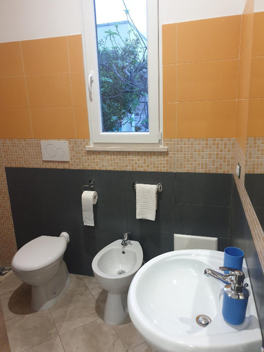 Bathroom, B&B il MENHIR, Lecce