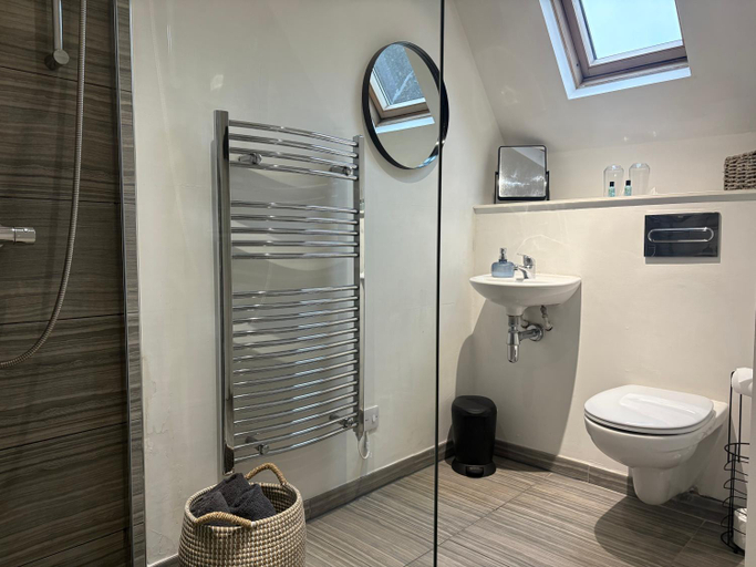 Bathroom 2, The Old Farmhouse, North Somerset