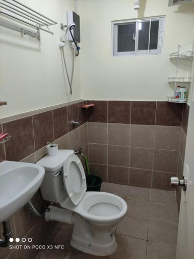 Bathroom 4, Arezzo Place Davao - Condo Rentals , Davao City