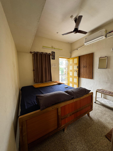 Bedroom 3, Mount Paradise guest house, Tiruvannamalai