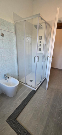 Bathroom 2, LA SIESTA B&B, Nuoro