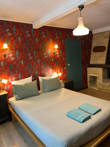 Bedroom 2, Le 7 des Tonneliers, Lot