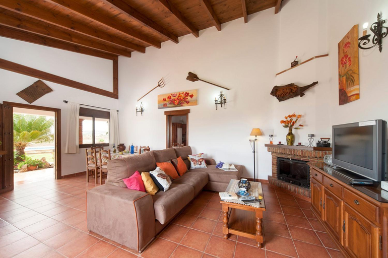 Facilities 5, Villa Algazara by Villa Plus, Málaga