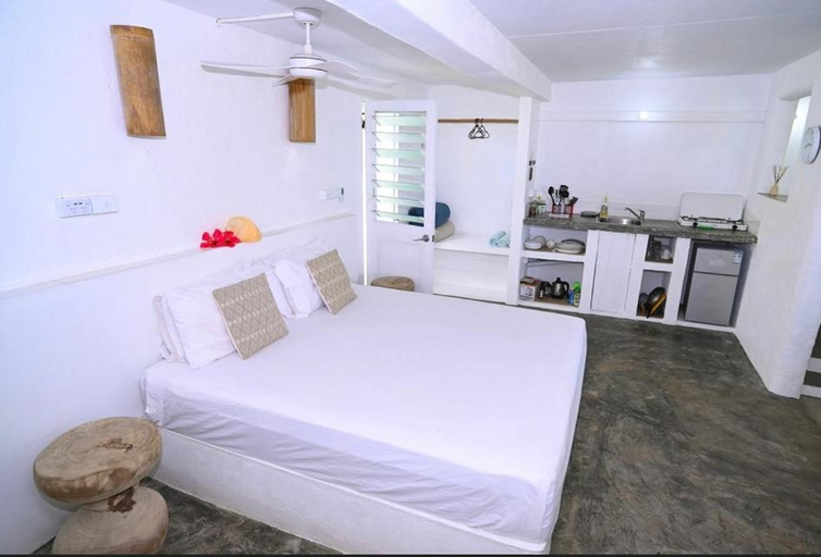 Bedroom 2, Banana Bay Beach Club, Eton