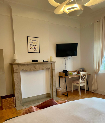 Bedroom 3, Le Castel Mosan, Namur