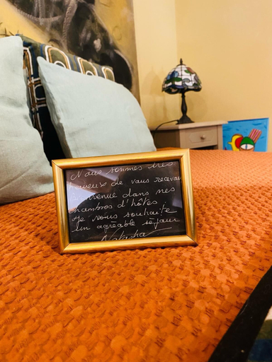 Bedroom 4, Les Chambres d'Ovaline, Gironde