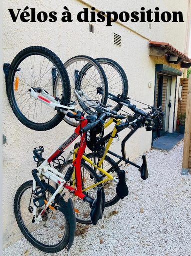 Others 3, Appart'Hotel au Pradet, Var