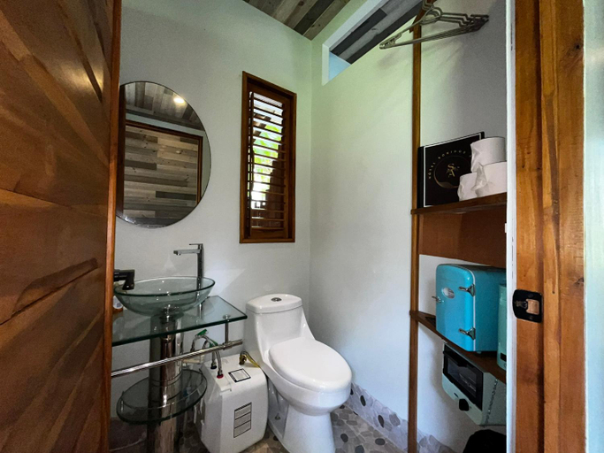 Bathroom 3, hotelsonidosamados-osa, Osa