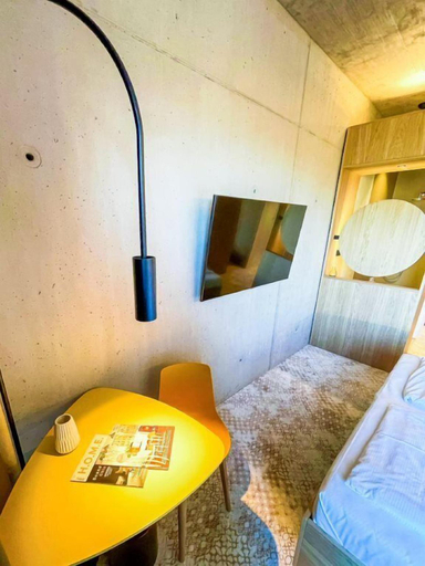 Bedroom 2, Boulderbar Hotel Self-Check in, Linz Land