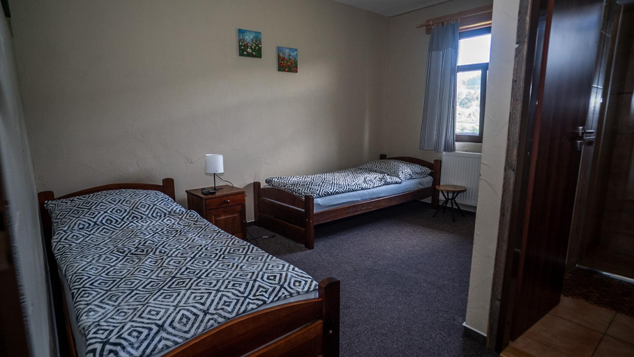 Bedroom 2, Kuria Bzenica, Žiar nad Hronom