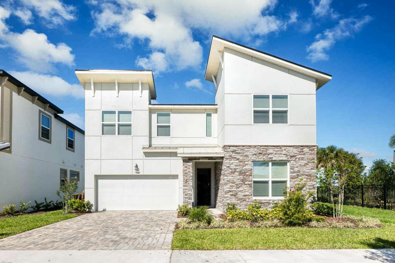 Others 3, Awesome 9 Br-10 min to Disney w Game & Theme Rooms, Osceola