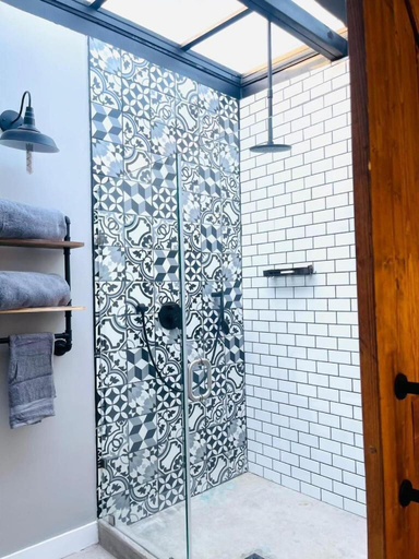 Bathroom, Finca Cazosa, Ensenada