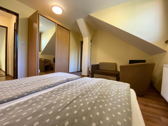 Bedroom 5, Penzion na Raztocnom, Rimavská Sobota