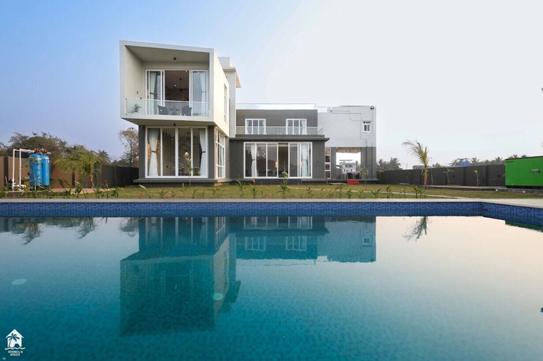 Pool, Suruchi Villa by Soumil's Stays, Raigarh