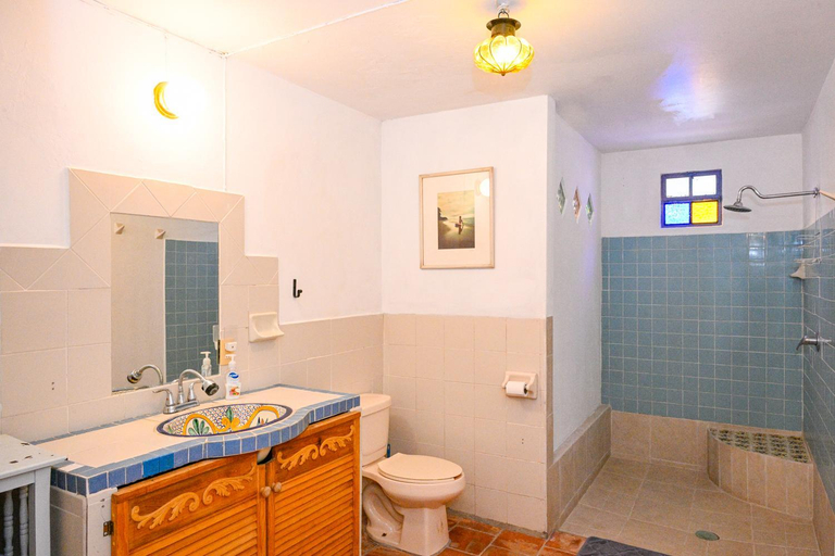 Bathroom 3, Casa Aurora Garden Retreat, Chapala