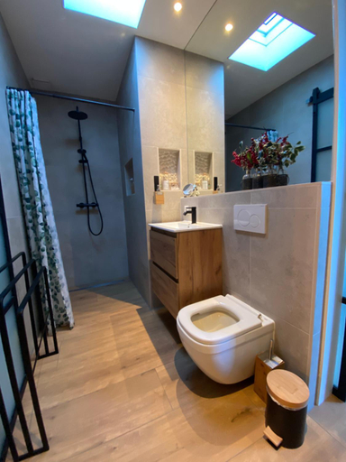 Bathroom 3, Apartment Osso 1, Arnhem, Arnhem
