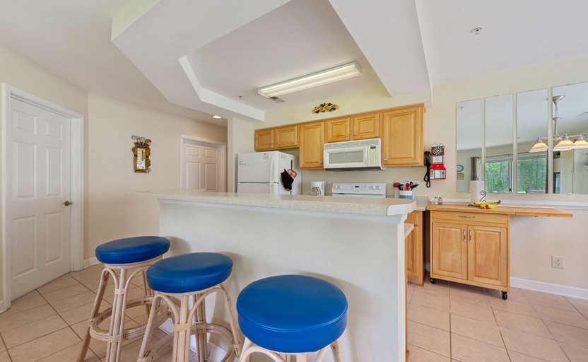 Private kitchen 2, Relax, Beach, Golf, Shop, Repeat 2 Bedroom Resort, Brunswick