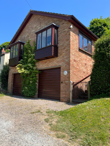 4, Yew Tree Cottage - walks from the door, Worcestershire