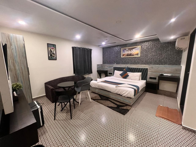 Room 3, Hotel New Diamond By Glitz Hotels, Mumbai Suburban
