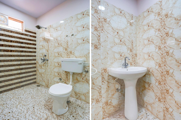 Bathroom 3, Hotel O NAGESHWAR GRAND HOTEL, Kanpur Nagar