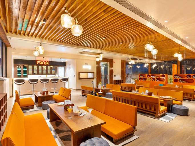 Restaurant 4, The Hosteller Bam Dehradun, City Centre, Dehradun