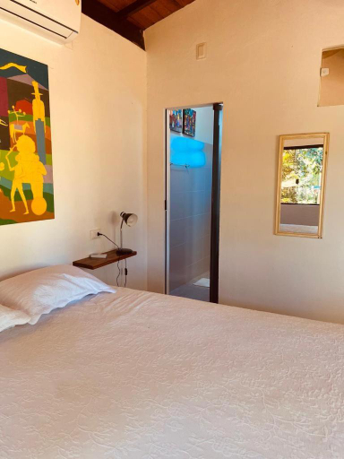 Others 5, Villa Flamboyant, Cairu