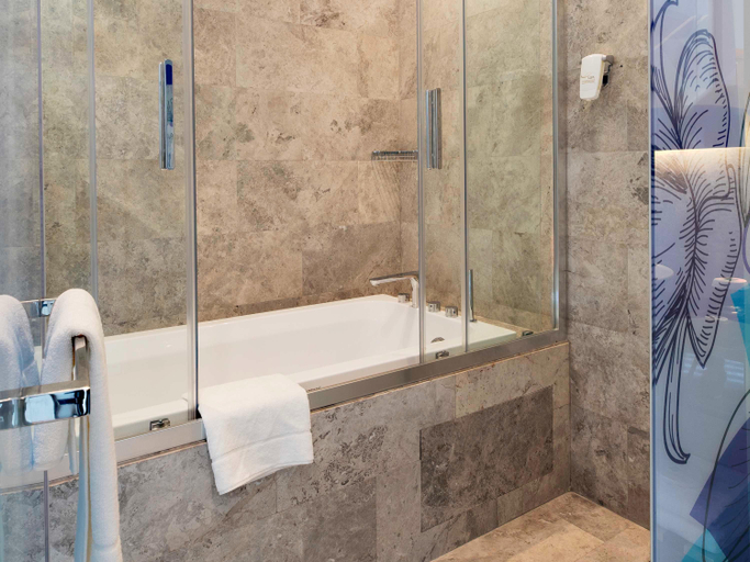 Bathroom 3, Ibis Styles Istanbul Atasehir, Maltepe