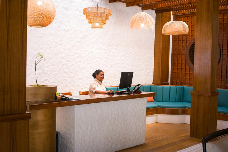 Public Area 5, Thundi village and spa, Baa Atoll