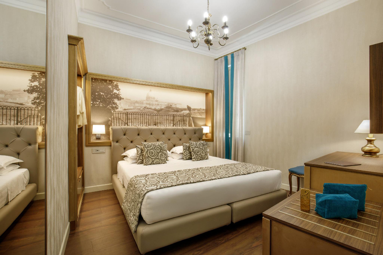 Bedroom 2, Hotel Della Torre Argentina, Rome