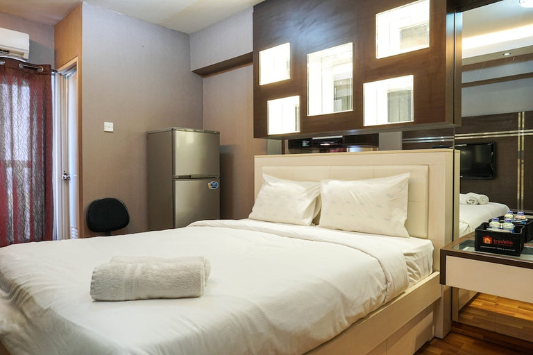 Bedroom 2, Comfortable Studio @ Green Bay Pluit Apartment, North Jakarta