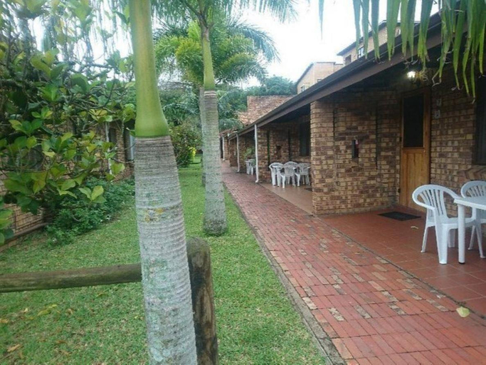 Others 5, Flamboyant Apartments, Umkhanyakude