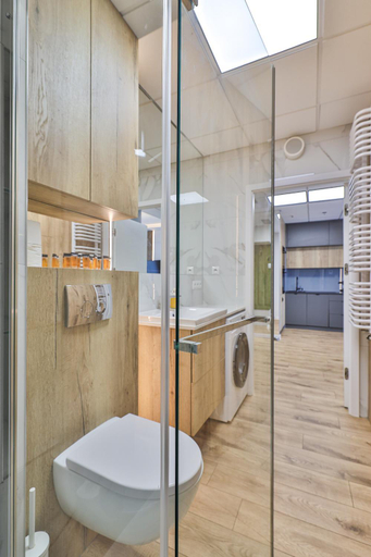 Bathroom 2, Wola Tower Deluxe Separate Bedroom with Free Garage - by Perfect Apart, Warsaw