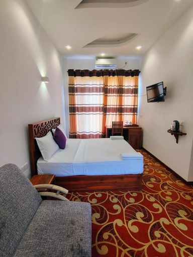 Bedroom 2, Sinharaja Tea Garden Hotel, Godakawela