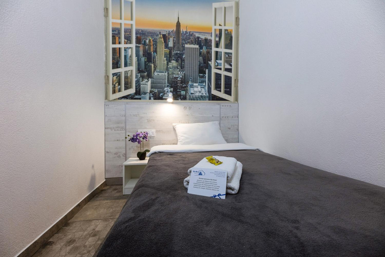 Others 5, Smart Hotel Rooms near metro 24/7, Holosiïvs'kyi