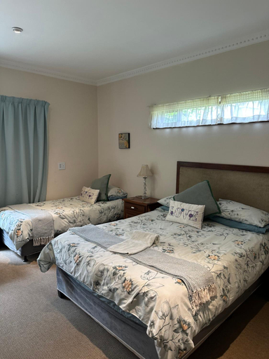 Bedroom 3, Clivia Guesthouse, Umgungundlovu