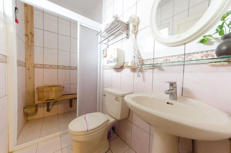 Bathroom 2, Tori Bed And Breakfast, Taitung