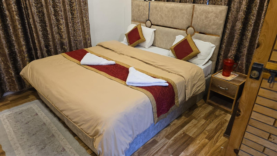 Bedroom 2, Tololing Eco Resort, Kargil