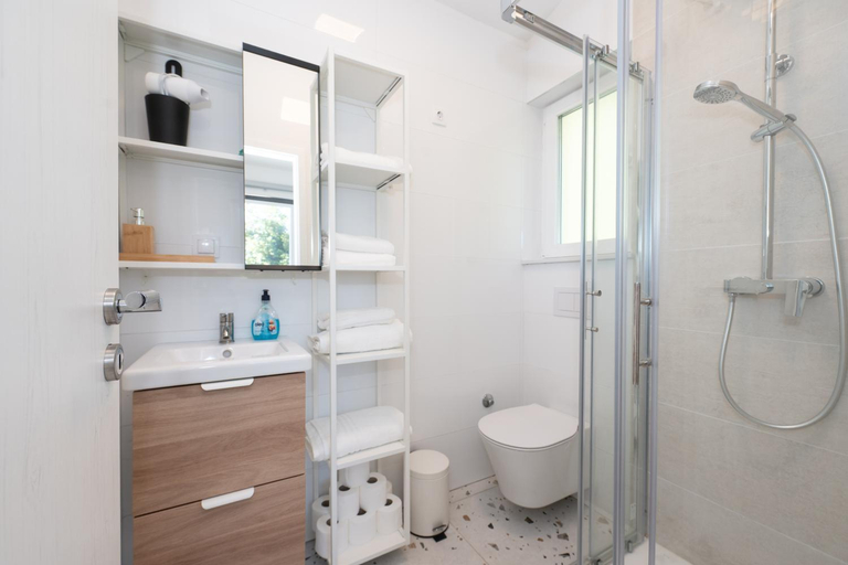 Bathroom, NINA ROSE boutique villa, Lovran
