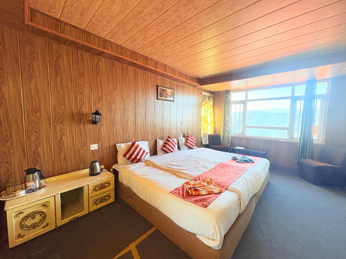 Bedroom 2, Hotel Valentino Darjeeling near Mall Road, Darjiling