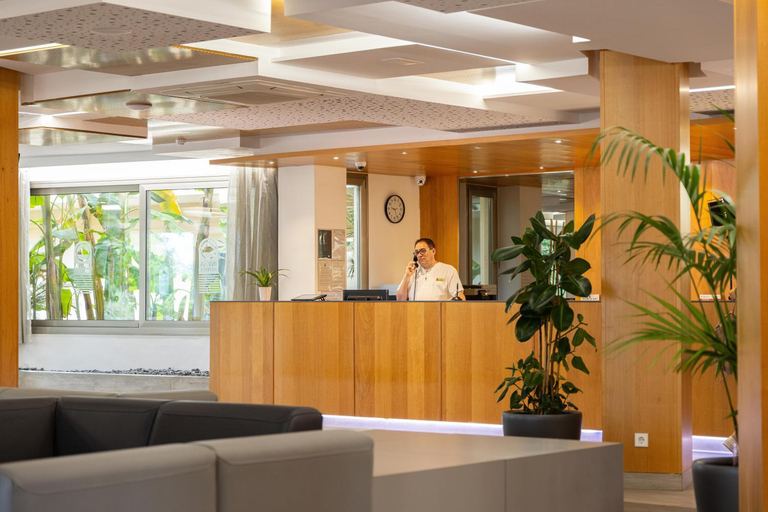 Public Area 2, Invisa Hotel Es Pla - Adults Only, Baleares