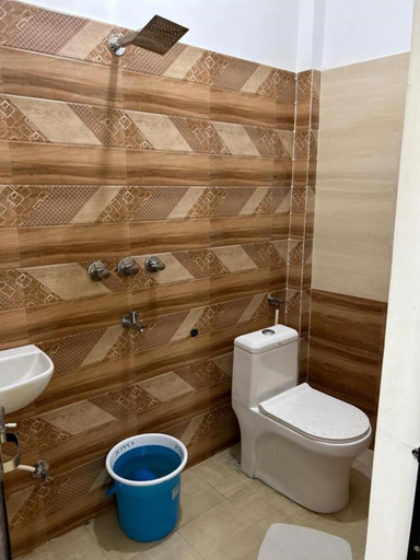 Bathroom 3, Shree Ram Home Stay, Ujjain