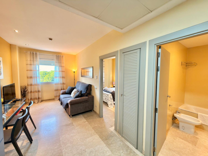 Others 5, ApartSur®, Sevilla