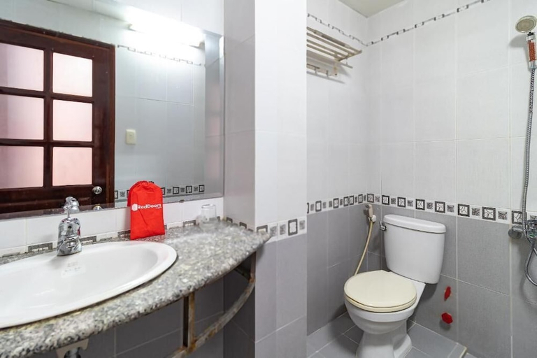 Bathroom 3, Nam Bac Hotel by Bay Luxury, Phú Nhuận