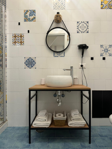 Bathroom 3, Le camere del Nonno Luigi, Napoli