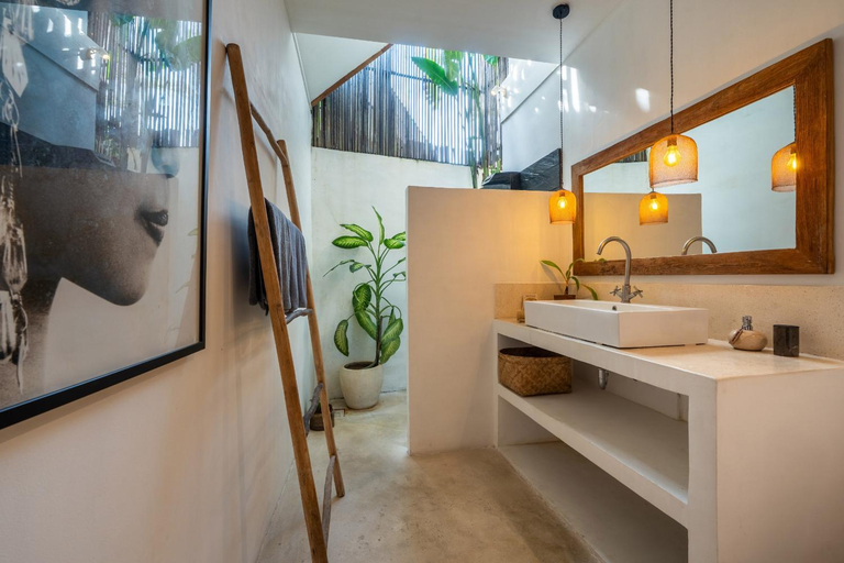 Bathroom, Villa Tarita Canggu, Badung