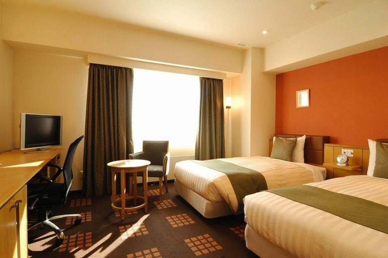 Bedroom 2, Tachikawa Washington Hotel, Tachikawa