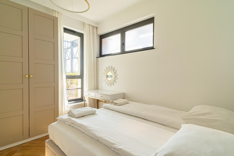 Bedroom 2, Grand Apartments - Doki Living & Foodhall, Gdańsk City