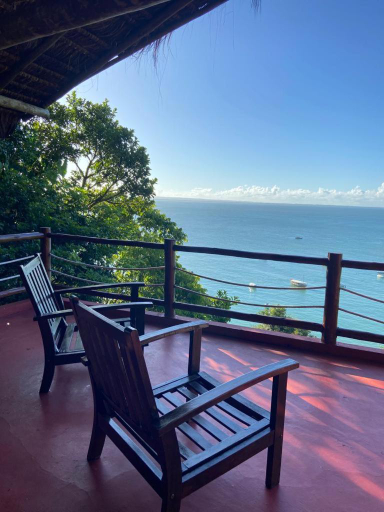 Others 3, Villa Flamboyant, Cairu