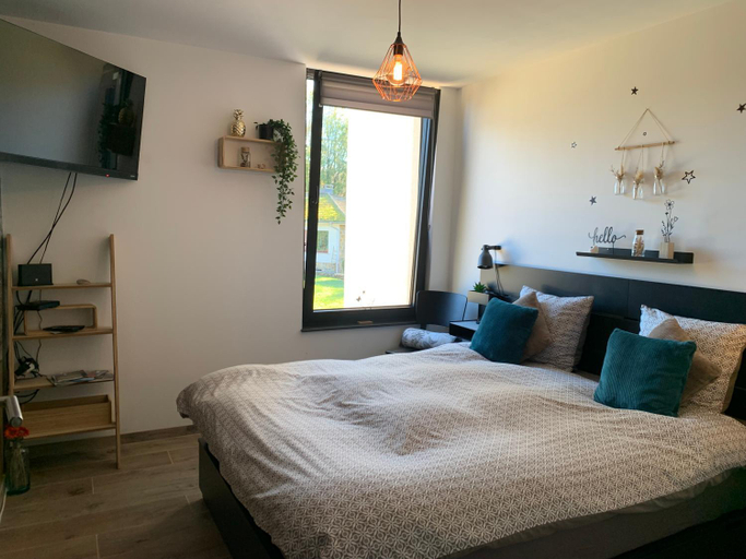 Bedroom 2, Chez Isa, Liège